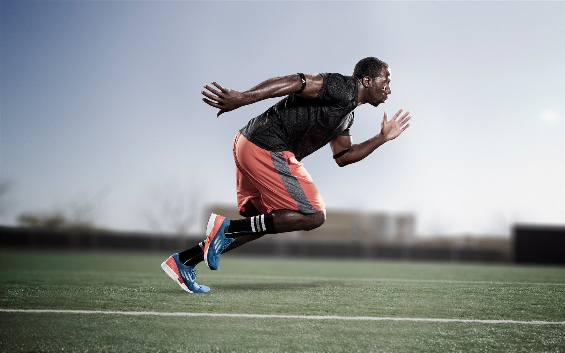 德甲争冠战之夜，英格拉姆的压制级演出