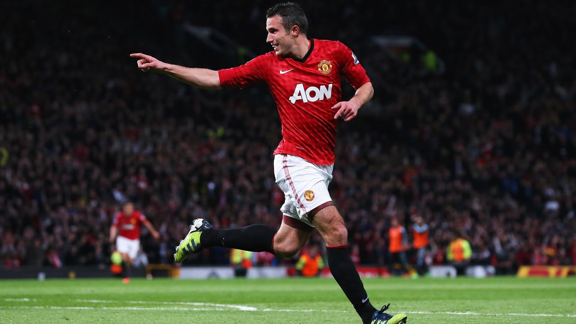 赛道与绿茵的交汇,当F1争冠焦点战遇上韩国压制突尼斯的启示