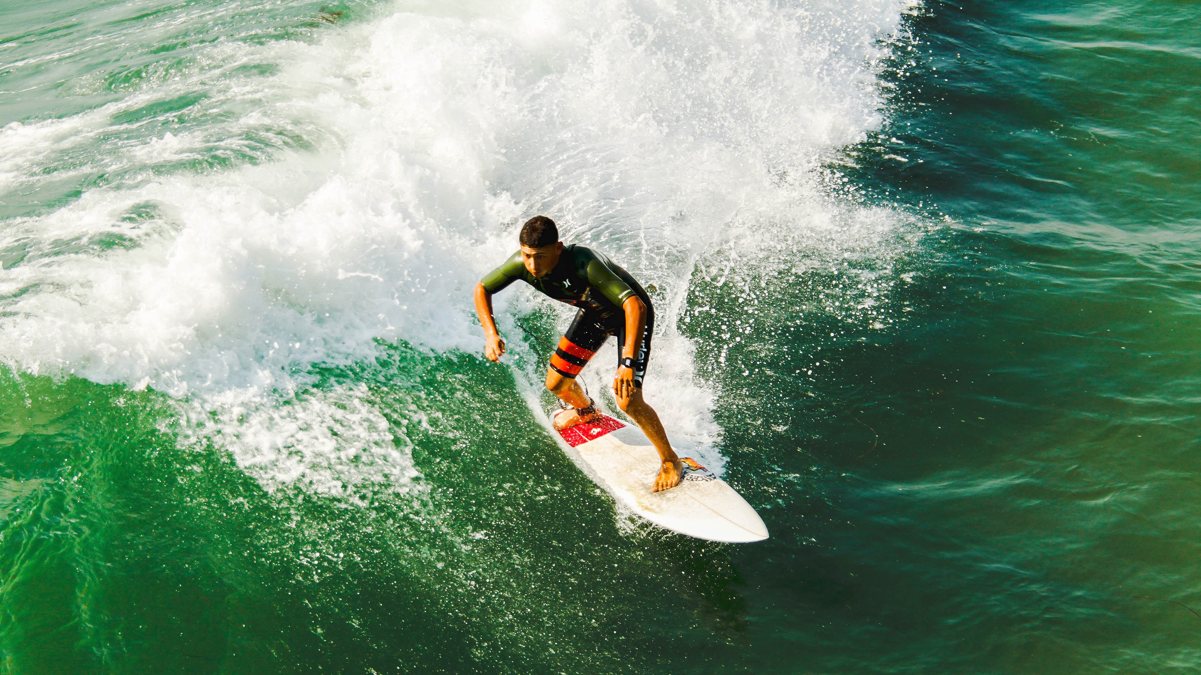 安哥拉碾压巴西启示录,阿尔瓦雷斯如何成为改写历史的关键先生