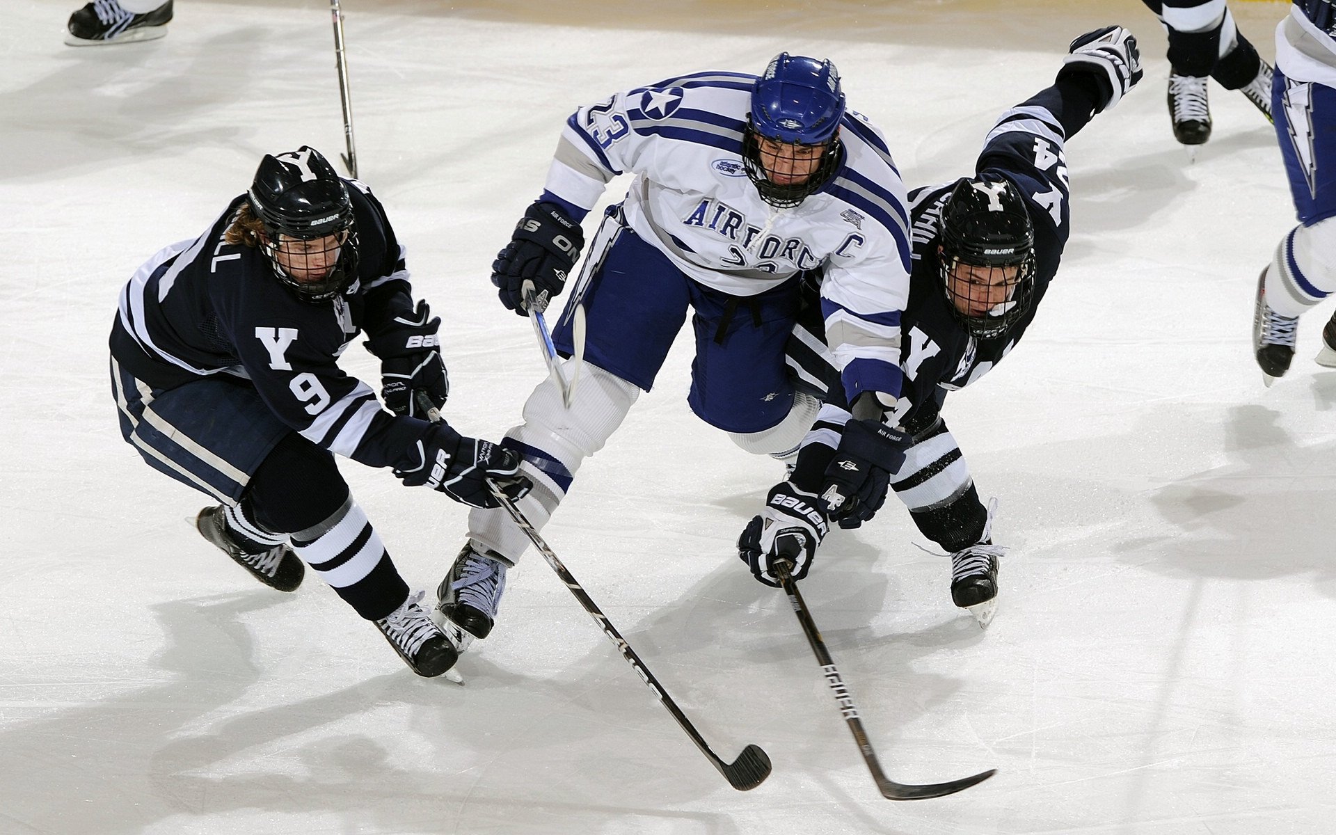 当北欧神话点燃南美探戈，伊布与波兰绝杀阿根廷的永恒瞬间